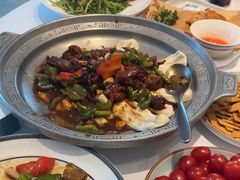 -海派美食·家宴海鲜青岛菜·石锅鲽鱼头(东方城店)