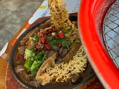 -包整·丝娃娃(一览甲秀楼风景店)