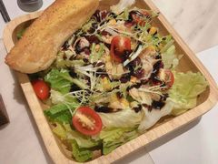-秀伴韩式主题餐厅(泰龙城店)