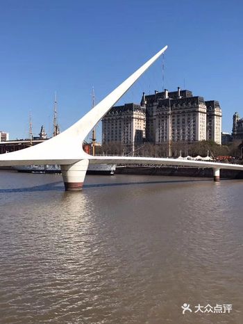 有名的阿根廷探戈是从这个城市的boca地区发源