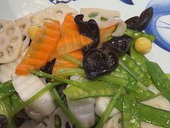 荷塘月色-上下九广州菜馆(锦业路店)