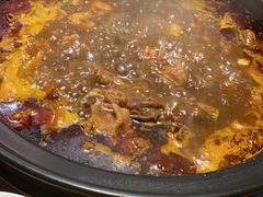 -红顶老汉烧鸡公羊蝎子火锅(学士街店)