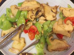 -阿山卓·野生菌火锅·纳西火塘烤肉