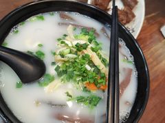 -鸭小妹鸭血粉丝(老门东店)