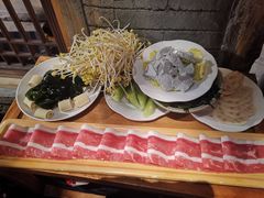 -城墙拐拐火锅(三峡广场黑金冠店)