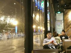 大堂-星巴克(洛阳中州路王府井店)