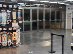 -迪卡侬(苗岭路店)