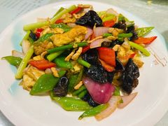 -黄家饺子东北特色菜馆(湖滨商业街店)