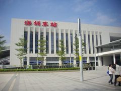 -维也纳酒店(深圳机场店)