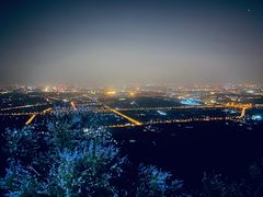 -鬼笑石后山停车场