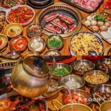  重庆‼️大碗果酒配烤肉🥩滋滋冒油！宝藏韩料店