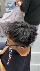 -宫铭烫发染发接发店