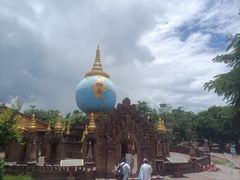 -一寨两国风景区