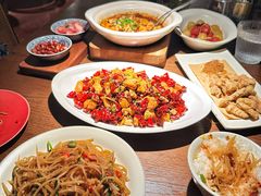 -肆海小川菜酒馆Wine Bistro (青年路店)