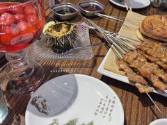 -蚝堡海鲜·威海菜·海肠捞饭·烧烤·亚洲吃蚝公司(幸福门店)