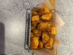 -叁宝烤肉• 西安烧烤 领跑品牌(高科新花园店)