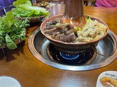 -岳记兴隆·青城腊排铜火锅(融创店)