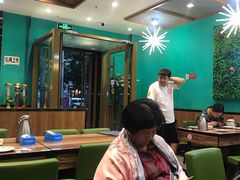 大堂-合合春饼·酱骨·东北菜(潘家园店)