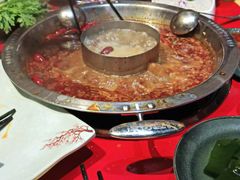 -谭鸭血老火锅(七宝万科广场店)