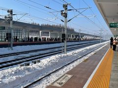 -亚布力新体委滑雪场