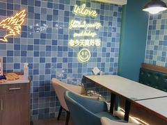 -东鑫记港式茶餐厅(南京东路店)