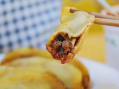 -牛味十足传统美食(凤凰西街店)