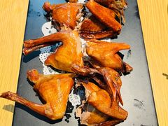 招牌红烧乳鸽-林辉家宴·本地家常菜·头牌清远鸡(先锋店)