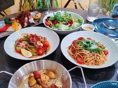 -théATRE茶聚场·餐厅(环球金融中心店)