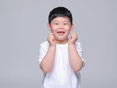-小树照相馆·证件照(打浦桥店)