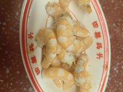 -四囍码头海鲜烧烤自助火锅(外滩南京东路悦荟广场店)