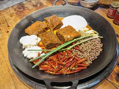 -四小区火锅·巷子里的重庆火锅(花照壁店)