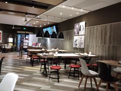 大堂-肯德基(东安路站店)