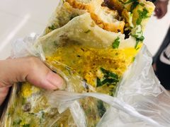 -正宗杂粮煎饼香软鸡蛋饼