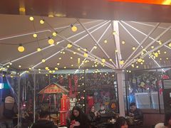 -何师烧烤Pro ·江湖川菜·小龙虾·精酿(太古里旗舰店)