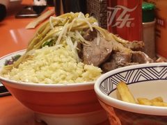 -拉面莊夢語＆中华料理八椿