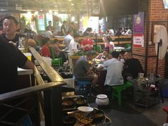 大堂-钢管厂歆瑞源油卤串串香(春熙路太古里店)
