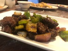 李氏私房牛肉粒-三林本帮馆(中林街店)