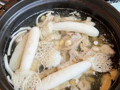 -烹然四季椰子鸡火锅(团结湖总店)
