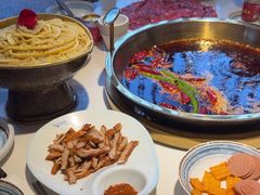 -二荆条·城市森林火锅旗舰店