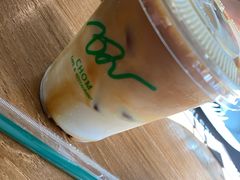 -Chom Cafe and Restaurant