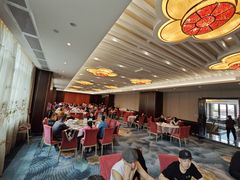 大堂-江滨国际大酒店-珍宝轩海鲜大酒楼