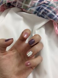 -灰姑娘美甲美睫馆