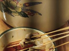 -拈签一笑黄牛肉辣卤串串
