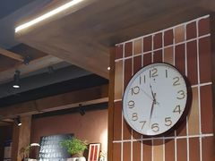 -巴卤社老火锅(财富店)