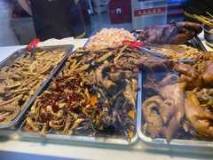 -王浩儿纪六孃甜皮鸭(东大街店)