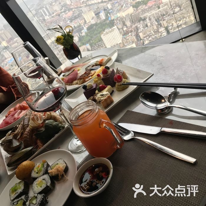 贵阳索菲特酒店自助餐图片