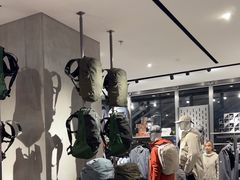 -ARC'TERYX始祖鸟(北京王府中环店)