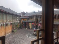 -猫的天空之城概念书店(丽江古城饮玉巷店)