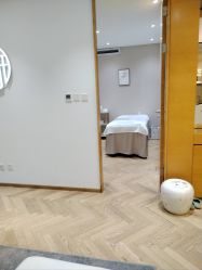 -HEYAN荷妍专业脱毛连锁机构