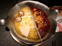 -湊湊火锅·茶憩(打浦桥日月光店)